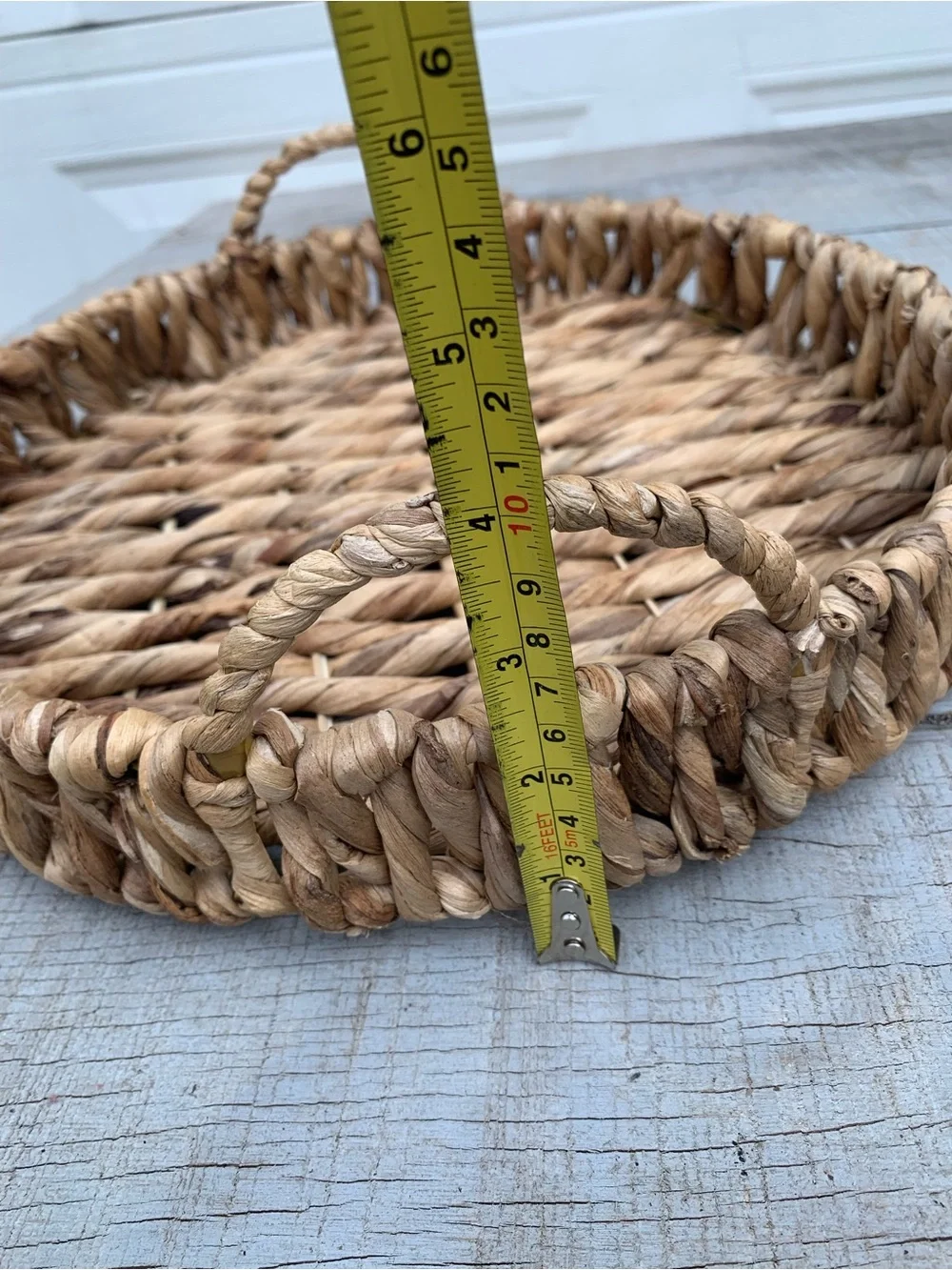 Rustic Farmhouse Woven Tray Round Hyacinth Wood Decorative Coffee Table Basket